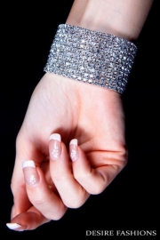 Bracelet Gothique Strass 10 rangs