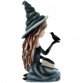 Statuette sorciere Regan